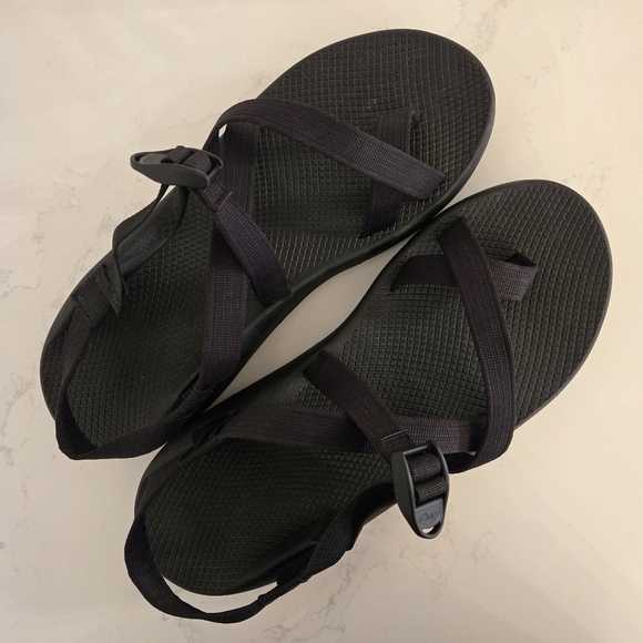 Chaco Mens Z/2 Single Strap Toe Loop Adjustable Sandals Waterproof Hiking Black - Picture 2 of 6